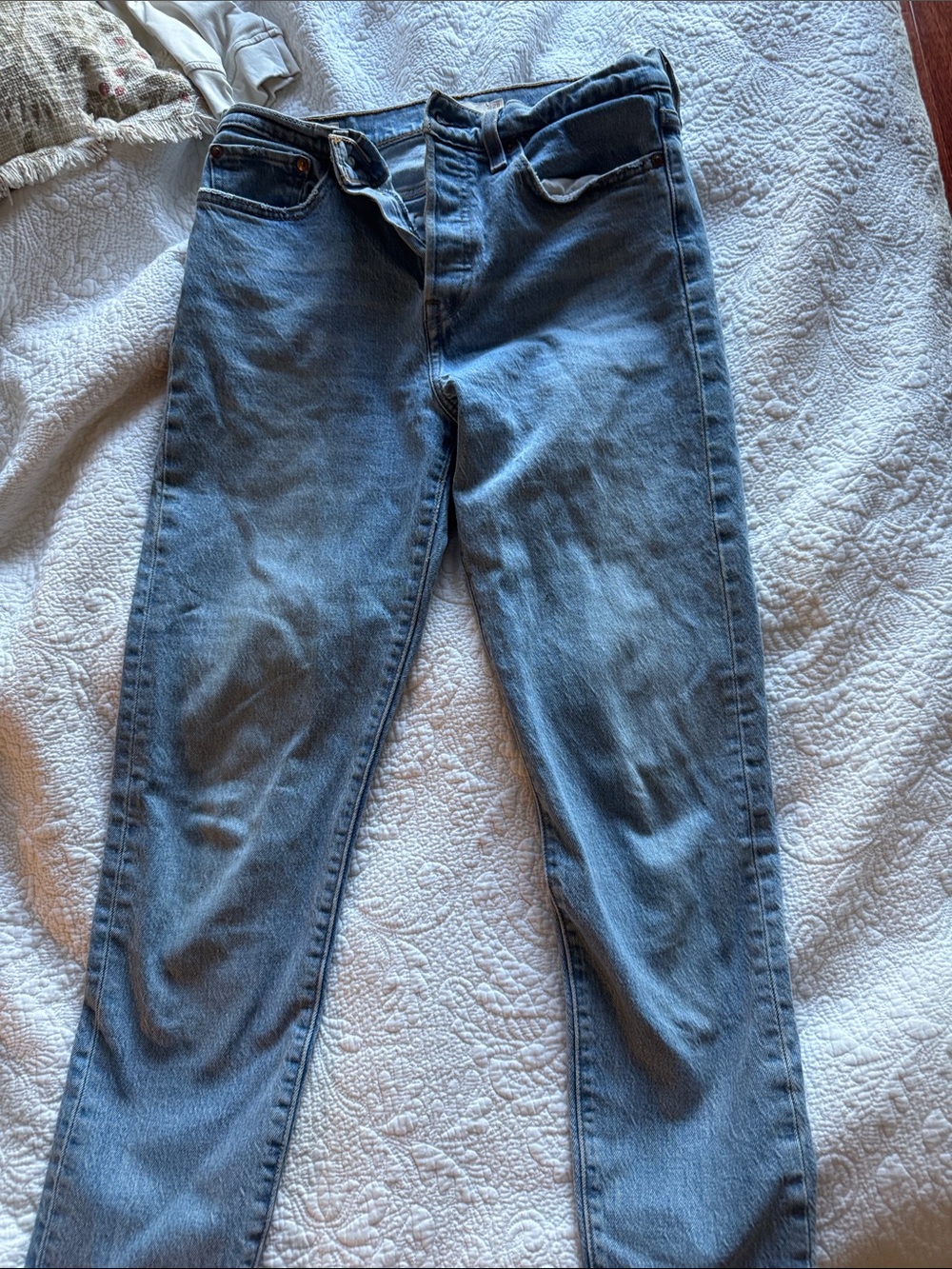 Levi's wedgie straight Leg Jeans in Medium Blue